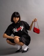 SCRIPT TEE — BLACK